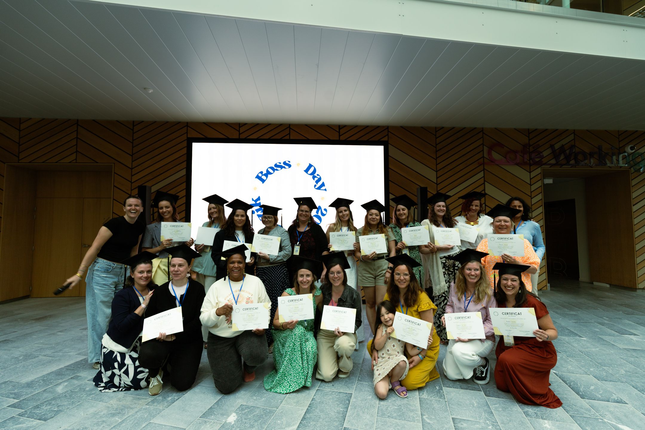 La promotion diplômée de la Coach Academy